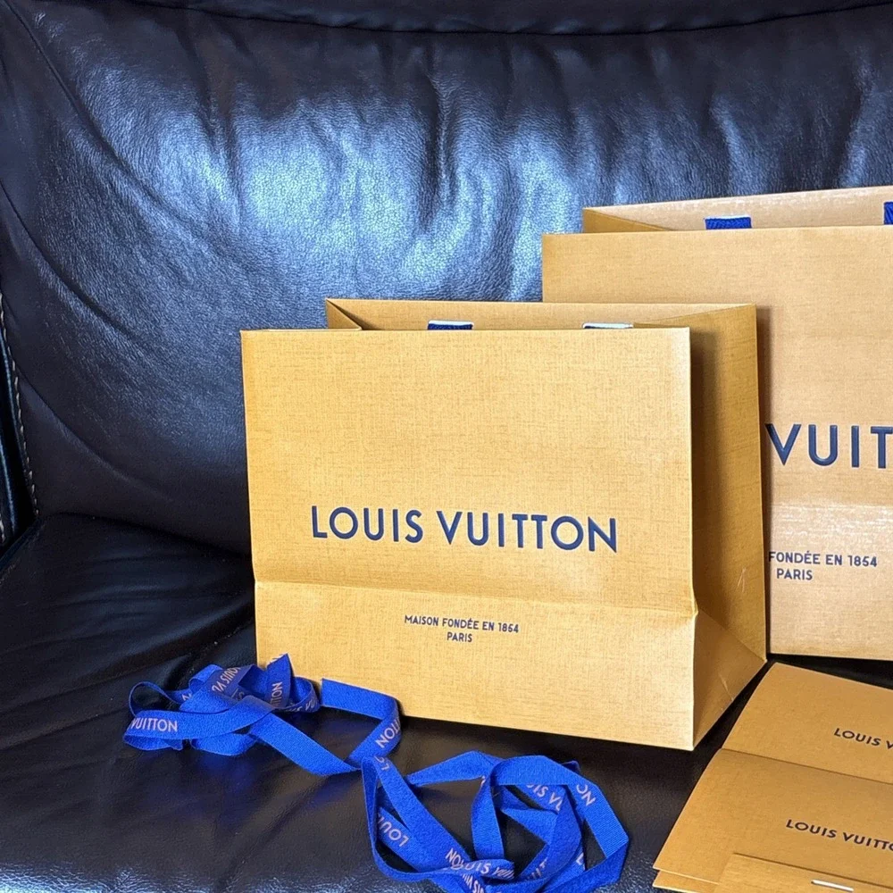 2 LOUIS VUITTON Shopping Totes Bag Authentic Empty Paper Gift Bag With Ribbon